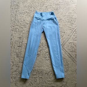 ALO light blue leggings.  Excellent condition. Size XS